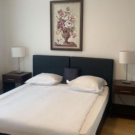 Appartamento Swiss Star Zurich Oerlikon - Self Check-In Esterno foto